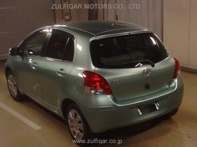 TOYOTA VITZ 2009 Image 2