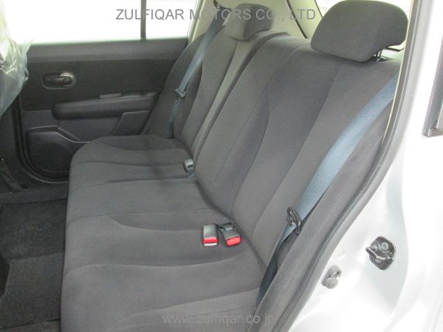 NISSAN TIIDA 2009 Image 10