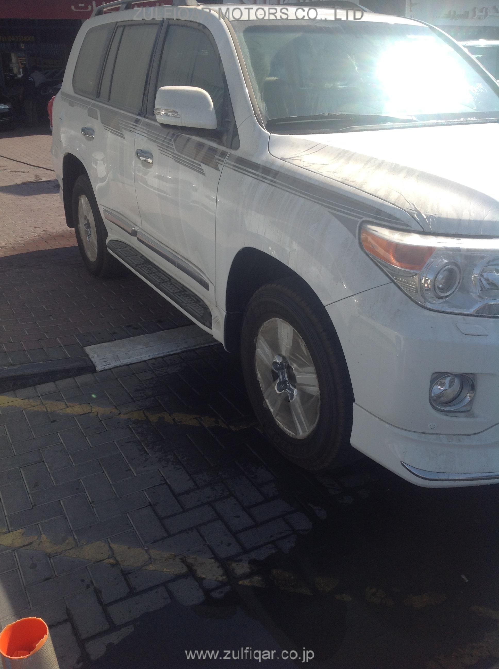 TOYOTA LAND CRUISER 2014 Image 2