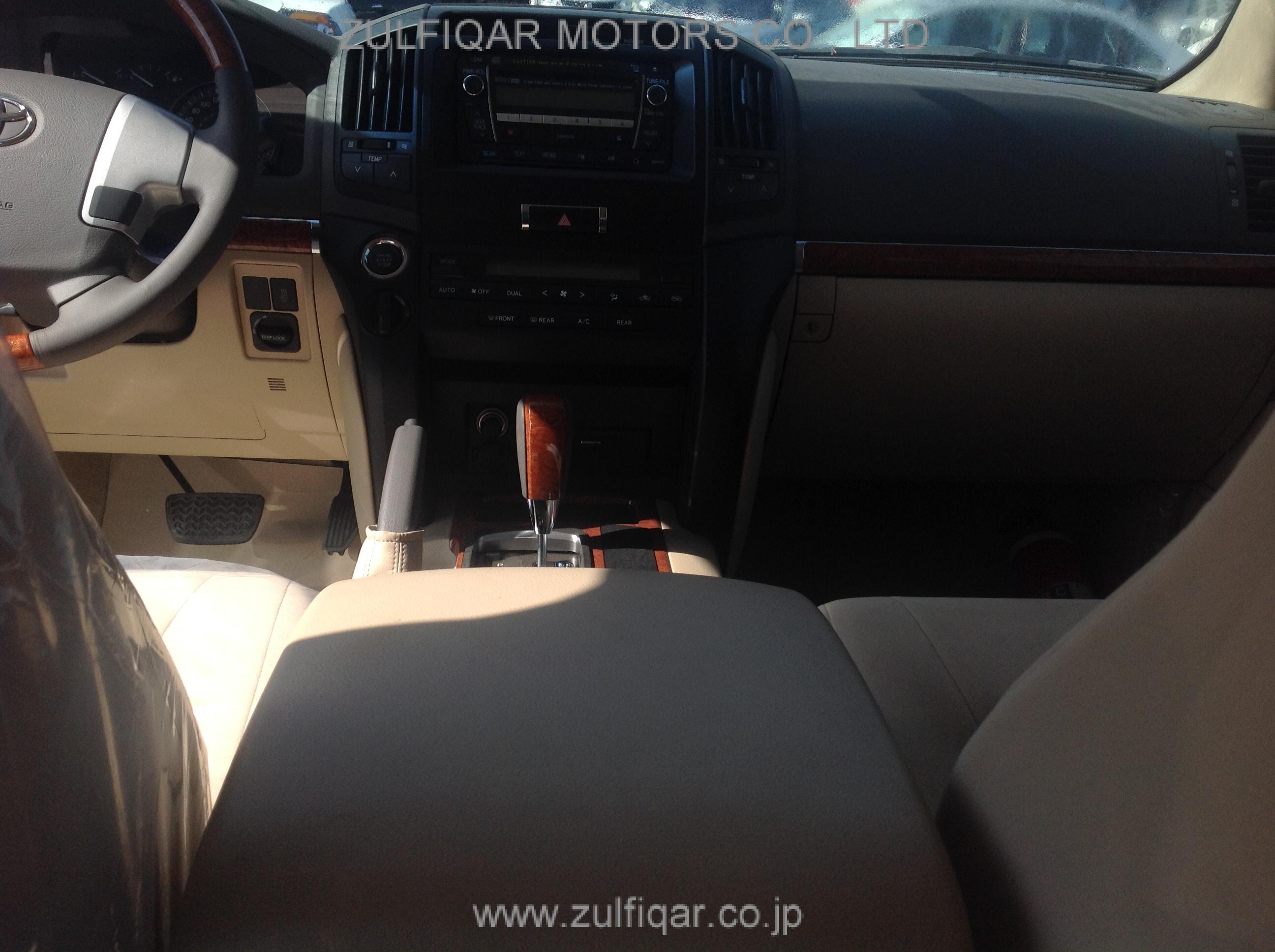 TOYOTA LAND CRUISER 2014 Image 6