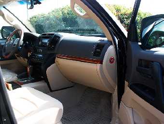 TOYOTA LAND CRUISER 2015 Image 5