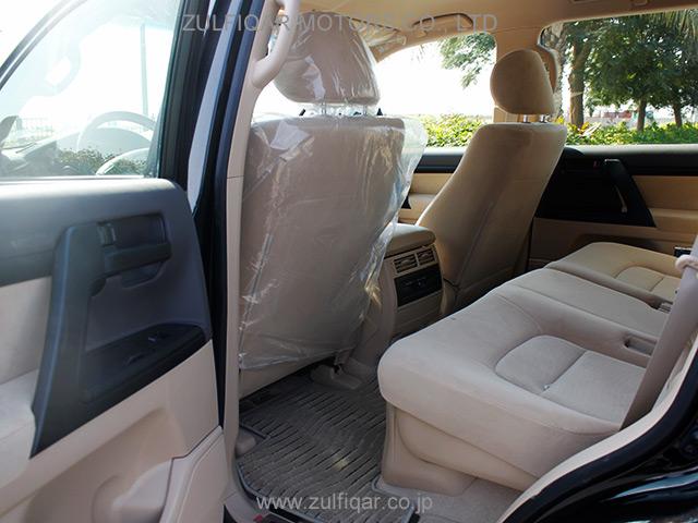 TOYOTA LAND CRUISER 2015 Image 6