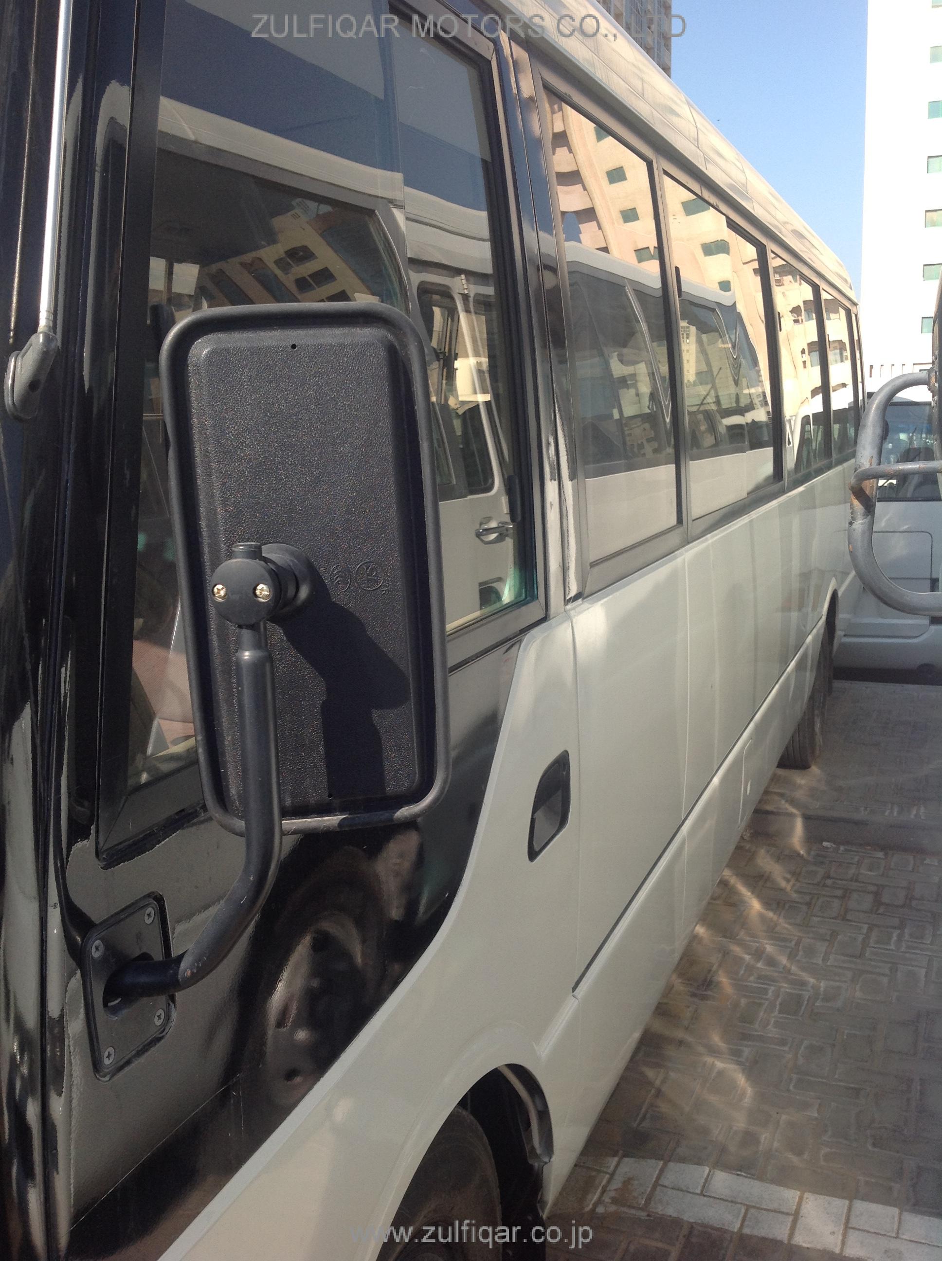 MITSUBISHI ROSA BUS 2005 Image 2