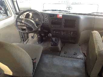 MITSUBISHI ROSA BUS 2005 Image 5