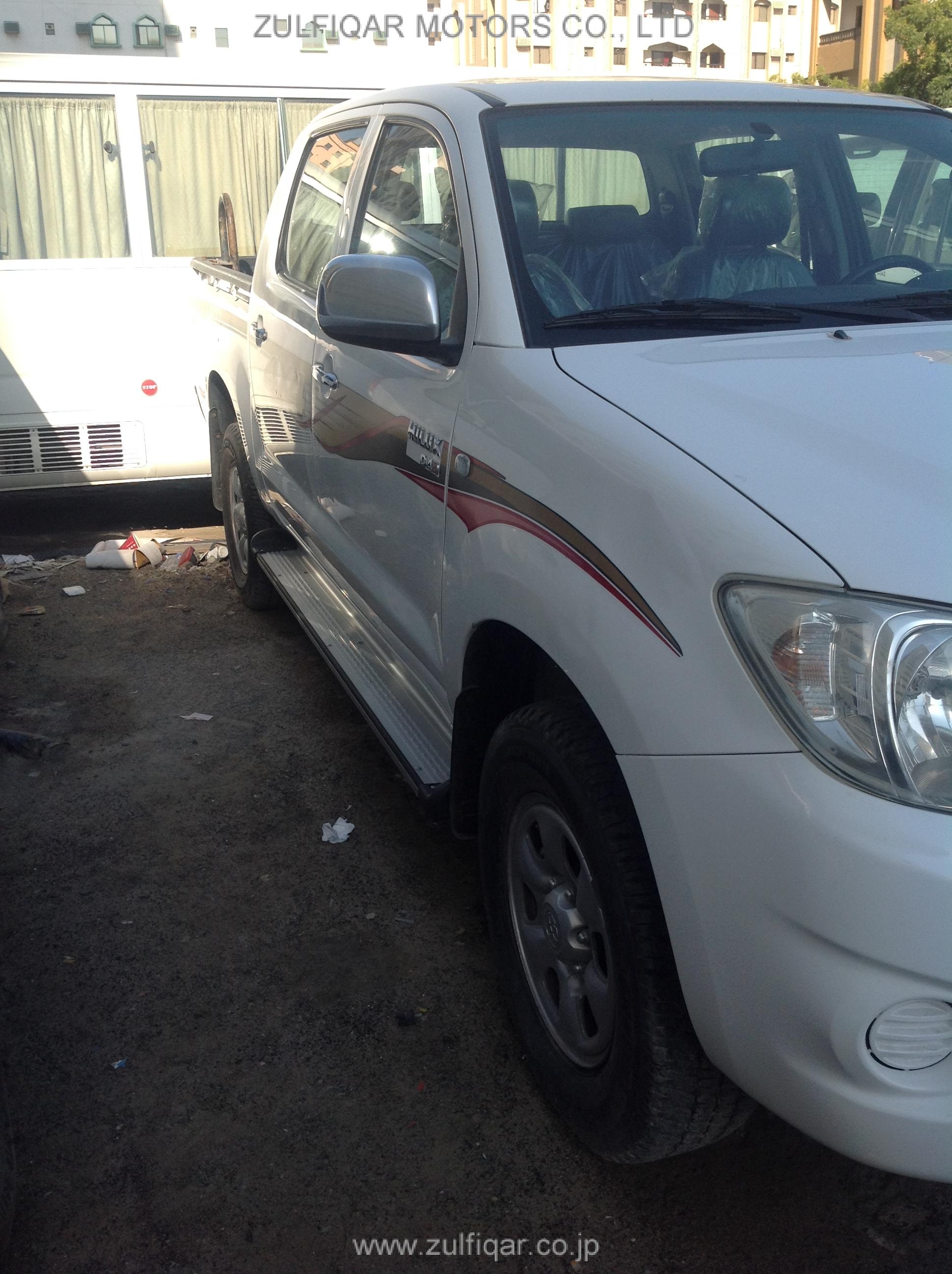 TOYOTA HILUX 2008 Image 2