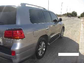 TOYOTA LEXUS 2010 Image 8