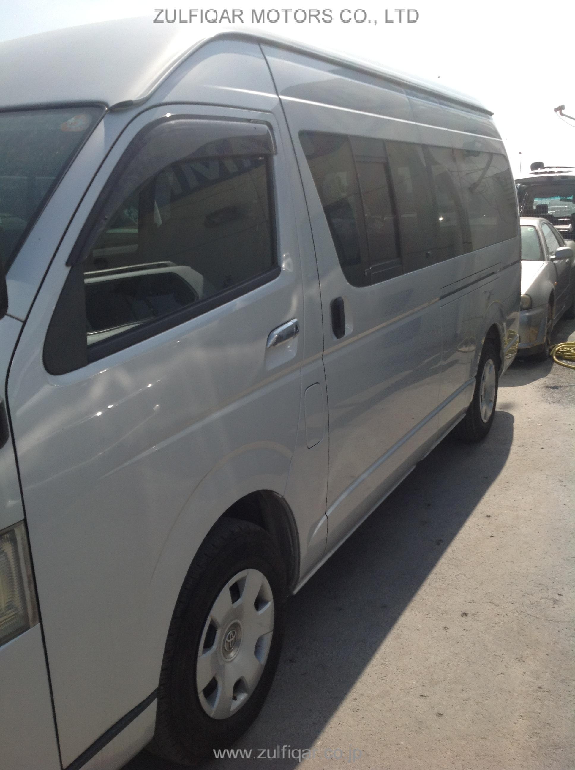 TOYOTA HIACE 2005 Image 3