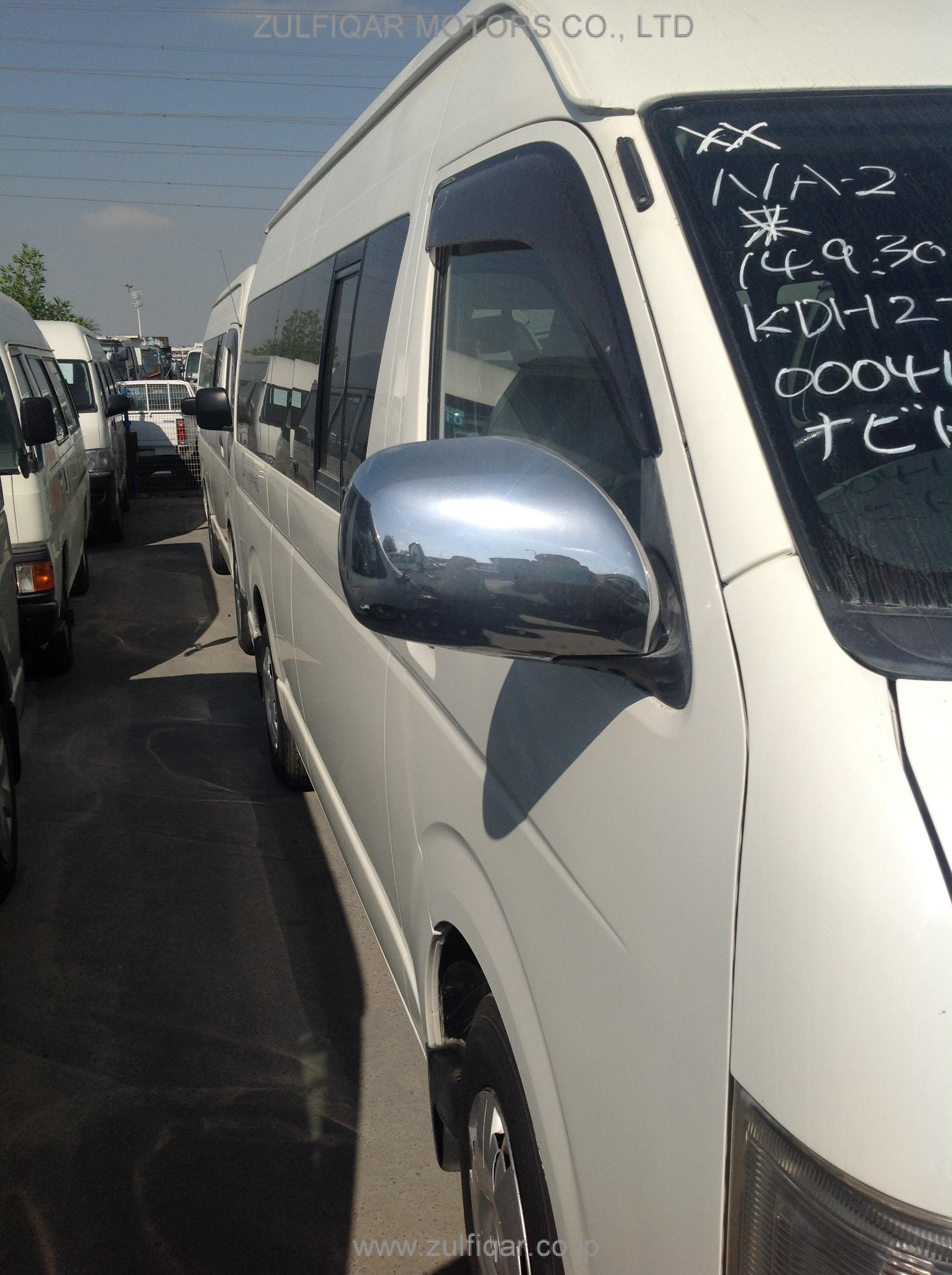 TOYOTA HIACE 2006 Image 2