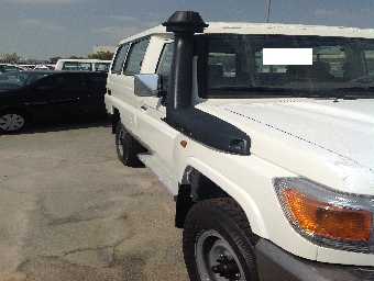 TOYOTA LAND CRUISER 2015 Image 2