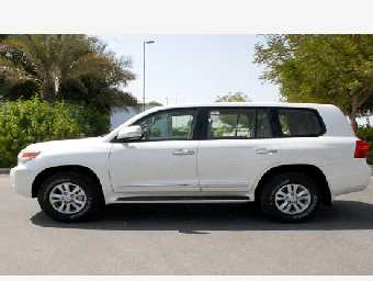 TOYOTA LAND CRUISER 2015 Image 2