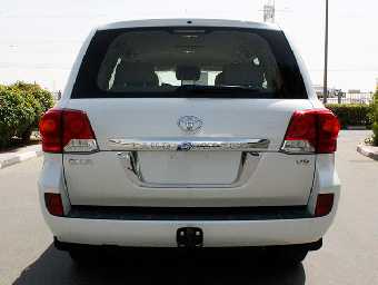 TOYOTA LAND CRUISER 2015 Image 3