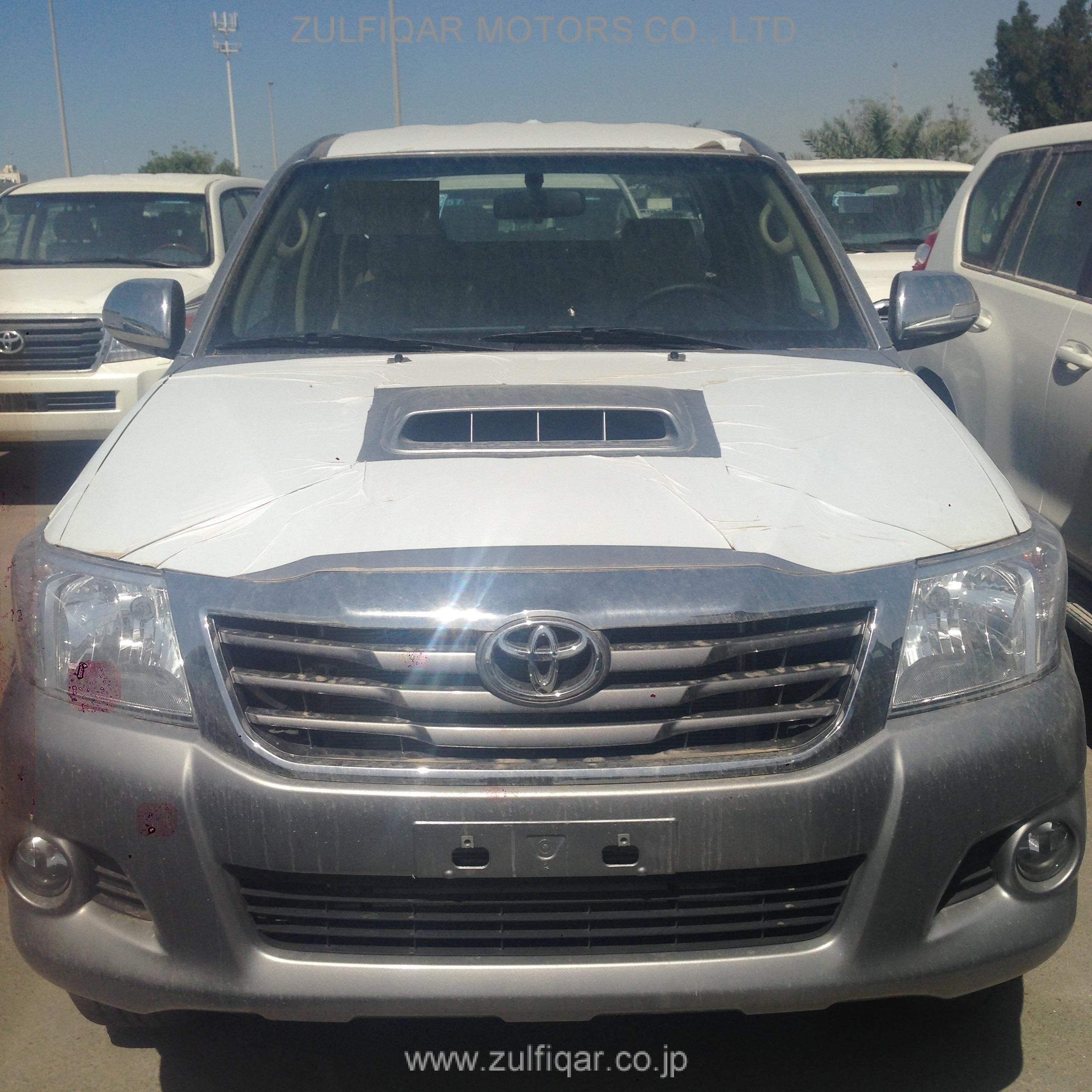 TOYOTA HILUX VIGO 2015 Image 1