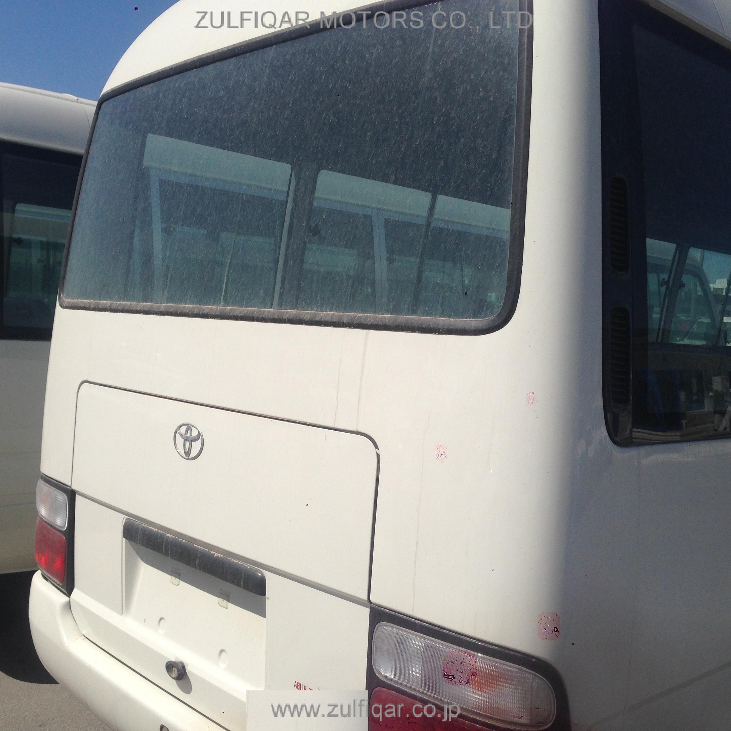 TOYOTA COASTER 2015 Image 4