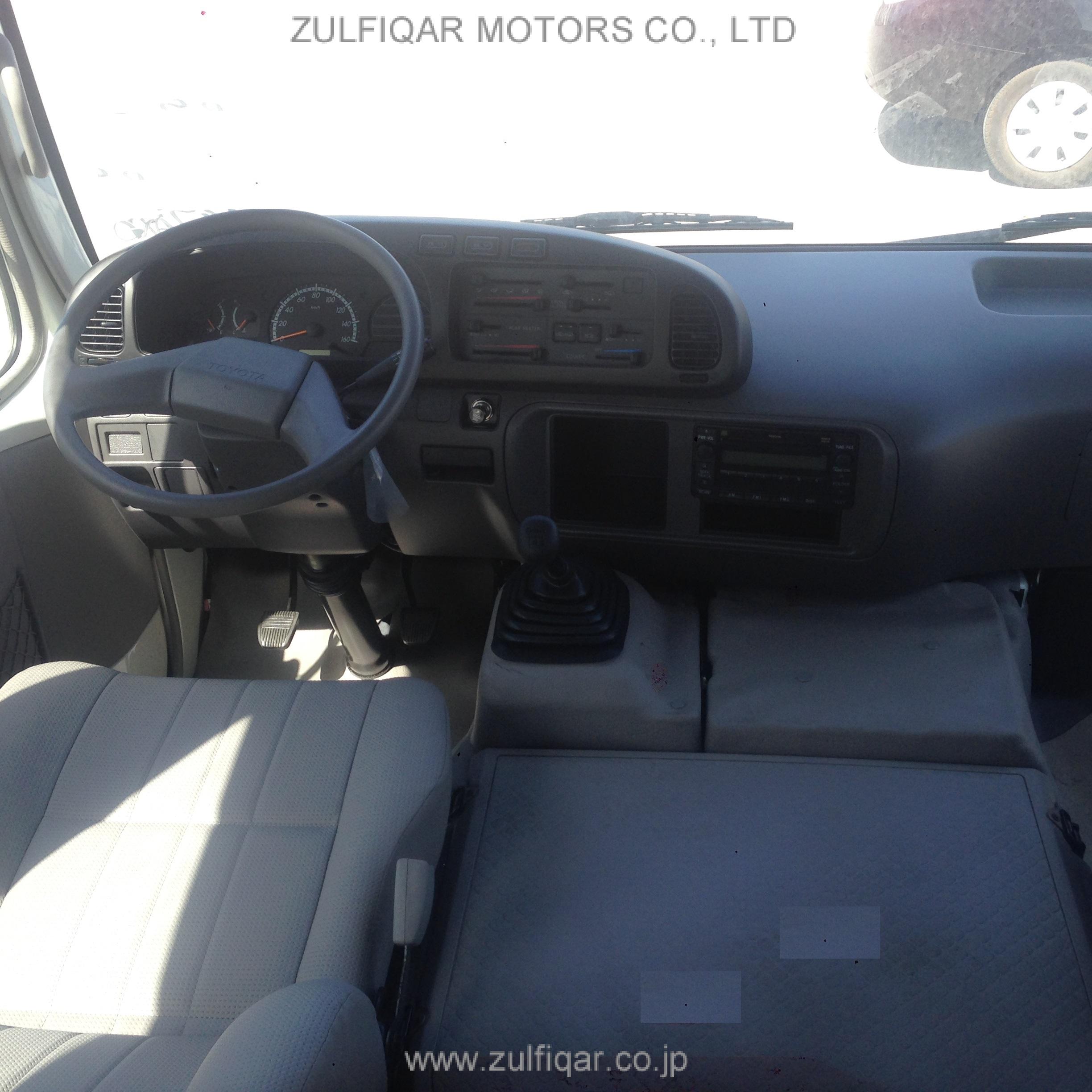 TOYOTA COASTER 2015 Image 5