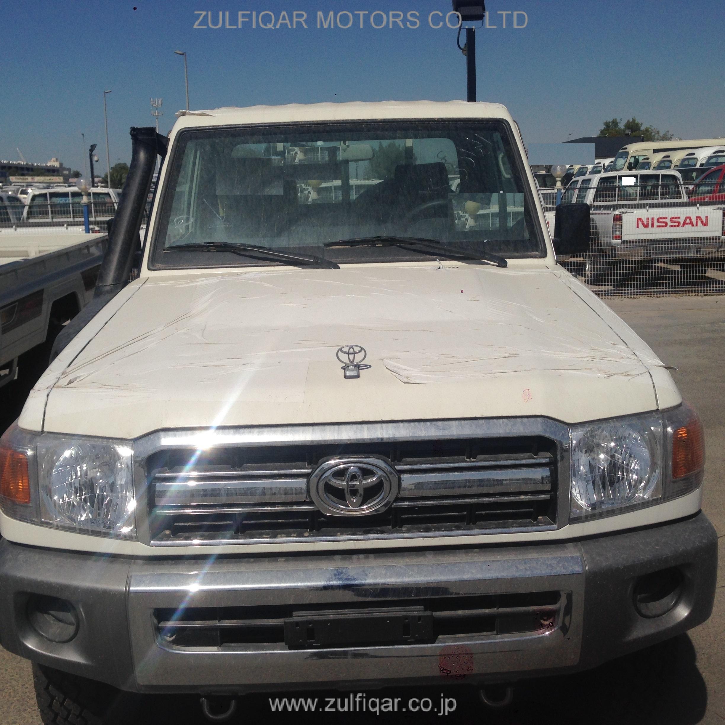 TOYOTA LAND CRUISER 2015 Image 1