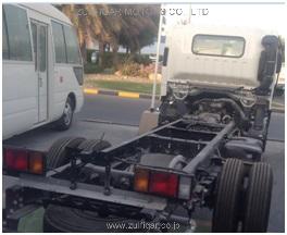 ISUZU REWARD 2015 Image 4