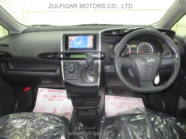 TOYOTA WISH 2013 Image 2