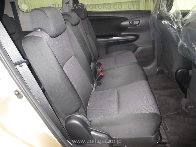 TOYOTA WISH 2013 Image 9