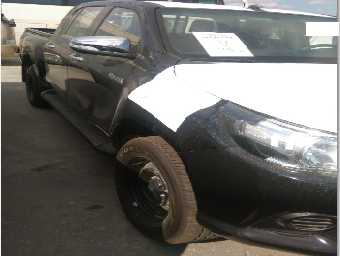 TOYOTA HILUX 2016 Image 2