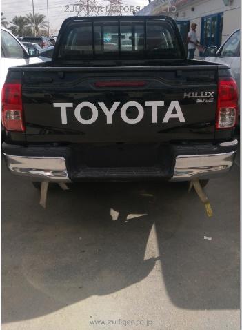 TOYOTA HILUX 2016 Image 5