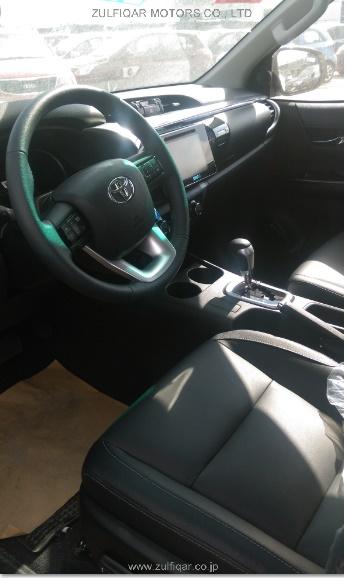TOYOTA HILUX 2016 Image 4