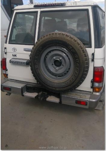 TOYOTA LAND CRUISER 2015 Image 5