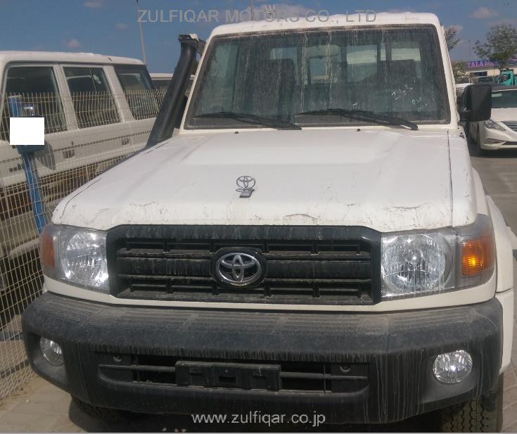 TOYOTA LAND CRUISER 2015 Image 1