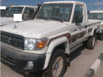 TOYOTA LAND CRUISER 2015 Image 3