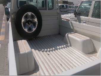 TOYOTA LAND CRUISER 2015 Image 6