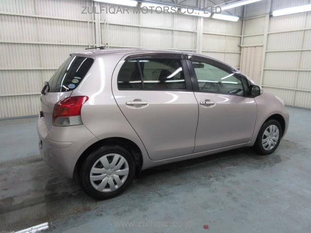 TOYOTA VITZ 2009 Image 3