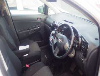 TOYOTA WISH 2003 Image 7