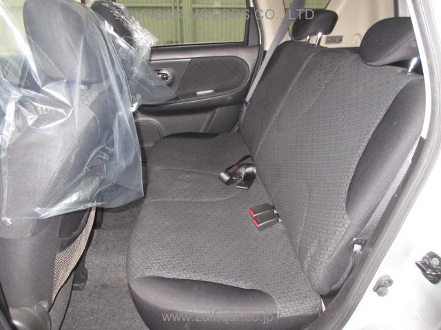 NISSAN NOTE 2011 Image 11