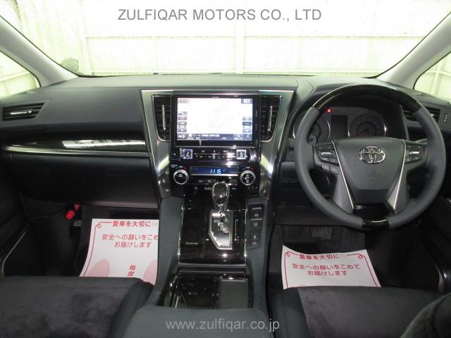 TOYOTA VELLFIRE 2015 Image 2