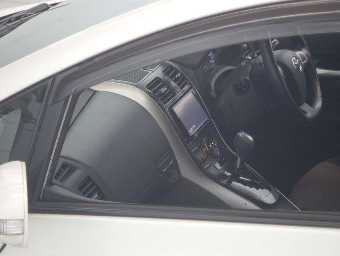 TOYOTA BLADE 2010 Image 3