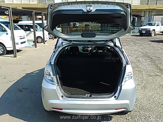 HONDA FIT HYBRID 2011 Image 3