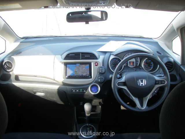 HONDA FIT HYBRID 2011 Image 2