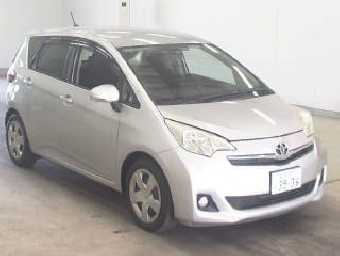 TOYOTA RACTIS 2011 Image 1