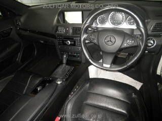 MERCEDES BENZ E CLASS 2010 Image 3