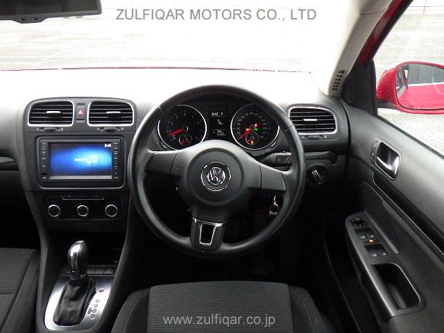 VOLKSWAGEN GOLF VARIANT 2012 Image 9