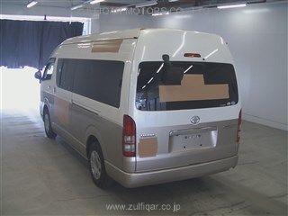 TOYOTA HIACE WAGON 2012 Image 2