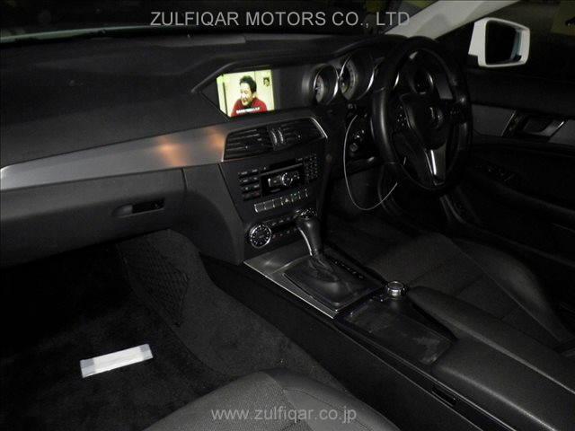 MERCEDES BENZ C CLASS 2012 Image 3