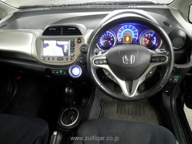 HONDA FIT HYBRID 2012 Image 2