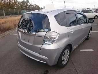 HONDA FIT HYBRID 2012 Image 2