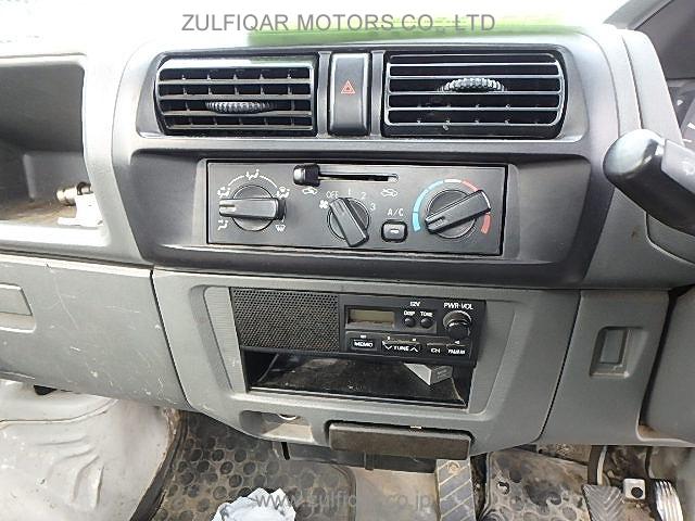 NISSAN CLIPPER 2006 Image 10