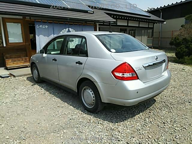 NISSAN TIIDA LATIO 2012 Image 5