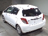 TOYOTA VITZ 2012 Image 2