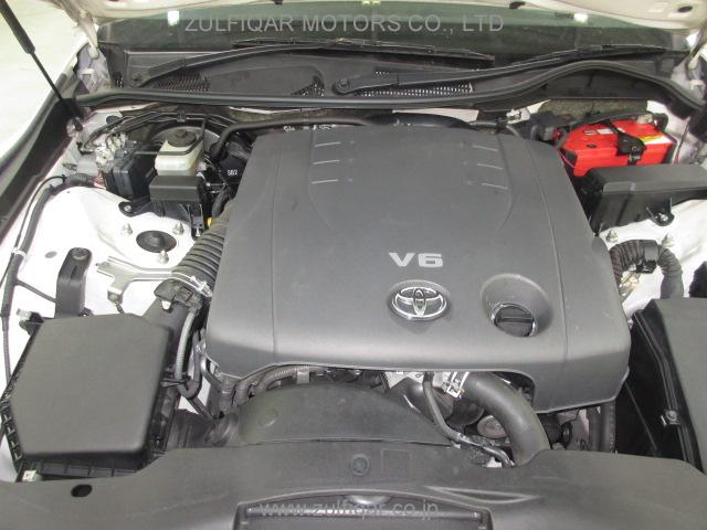 TOYOTA MARK X 2012 Image 6