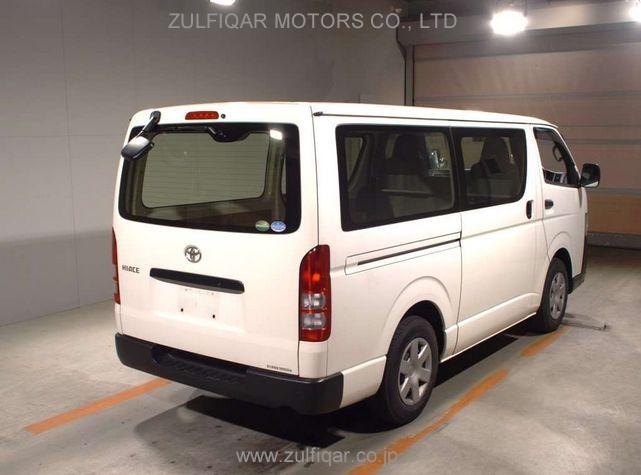 TOYOTA HIACE 2013 Image 3