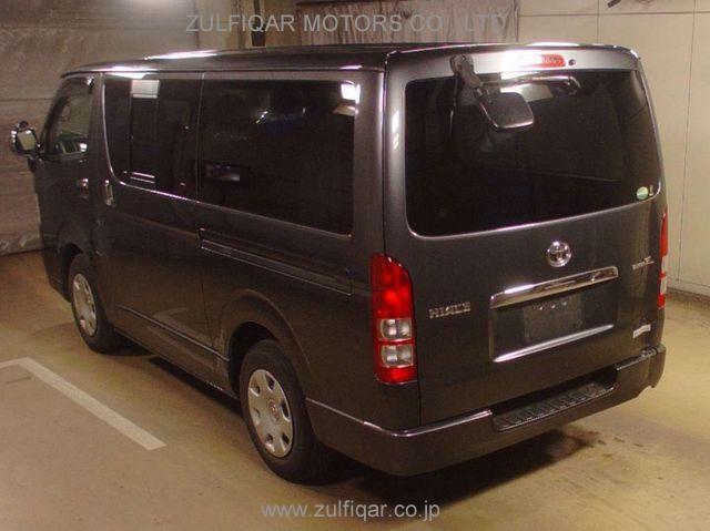 TOYOTA HIACE 2011 Image 3