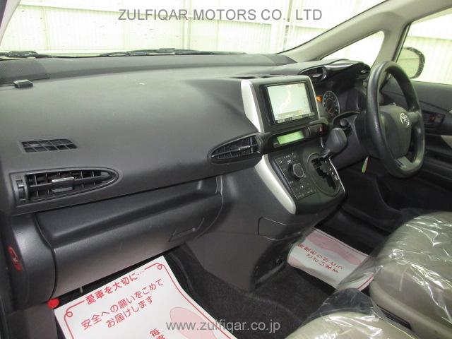 TOYOTA WISH 2011 Image 20